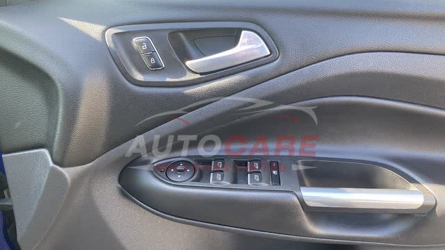 Ford KUGA TITANIUM X
