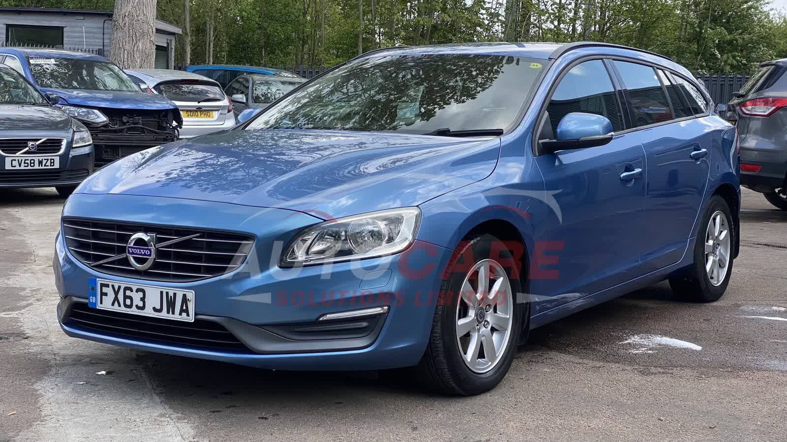 Volvo V60 BUSINESS EDITION D2