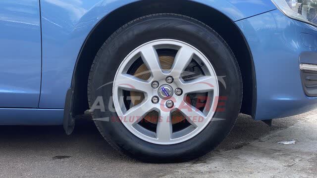 Volvo V60 BUSINESS EDITION D2