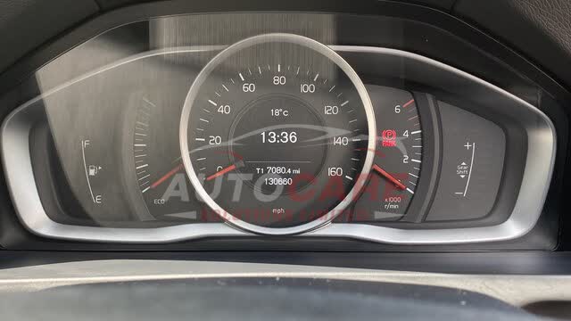 Volvo V60 BUSINESS EDITION D2