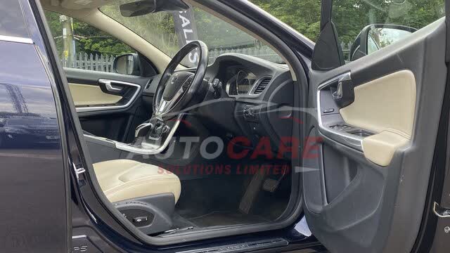 Volvo V60 SE LUX NAV D4 AUTO Luxury