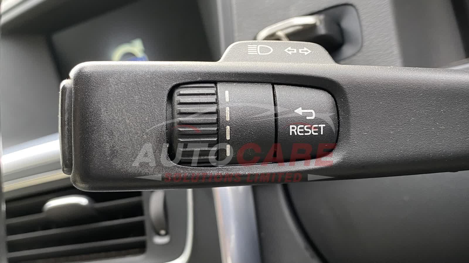 Volvo V60 SE LUX NAV D4 AUTO Luxury