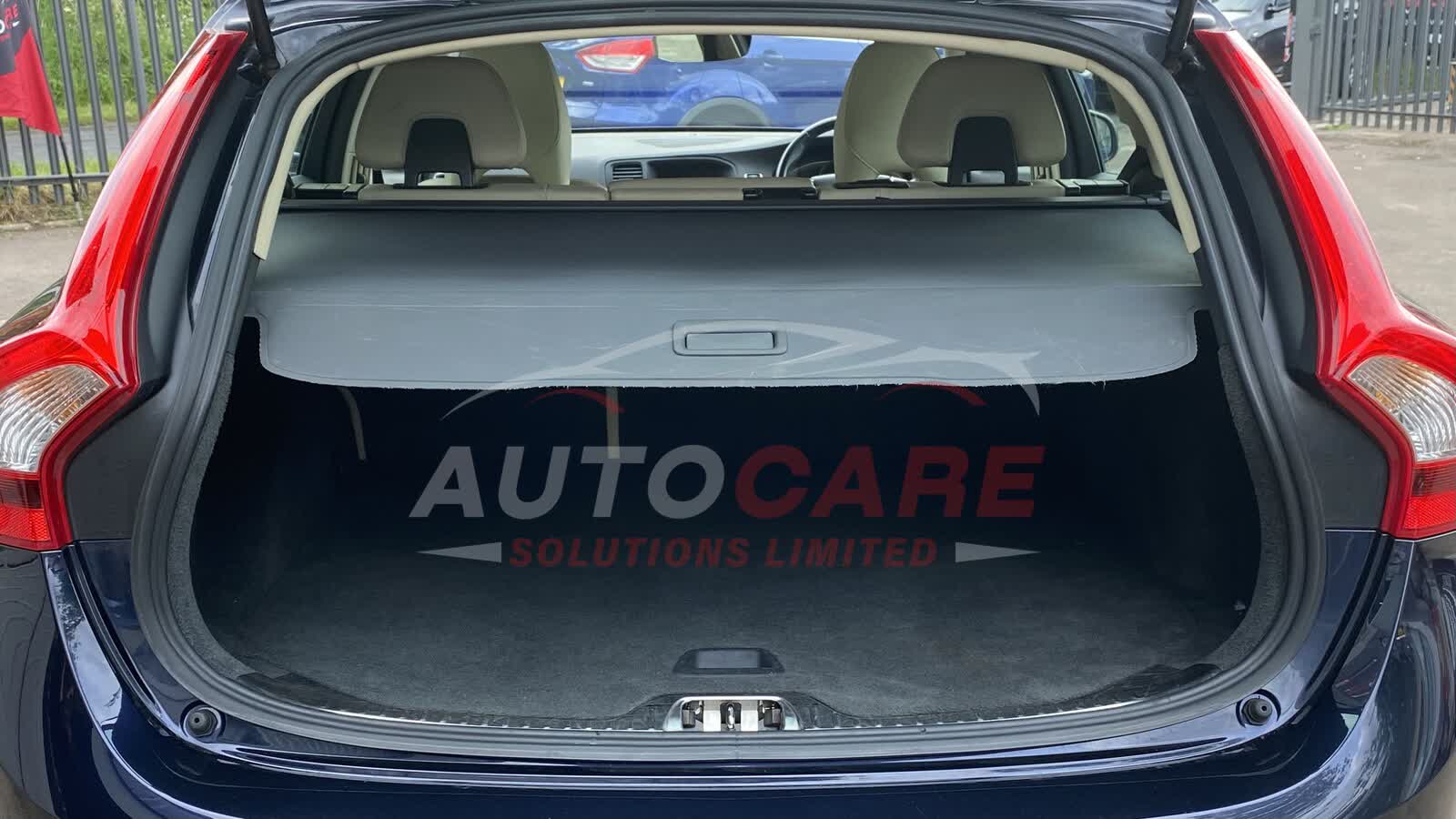 Volvo V60 SE LUX NAV D4 AUTO Luxury