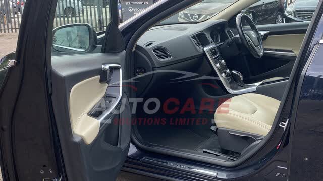 Volvo V60 SE LUX NAV D4 AUTO Luxury