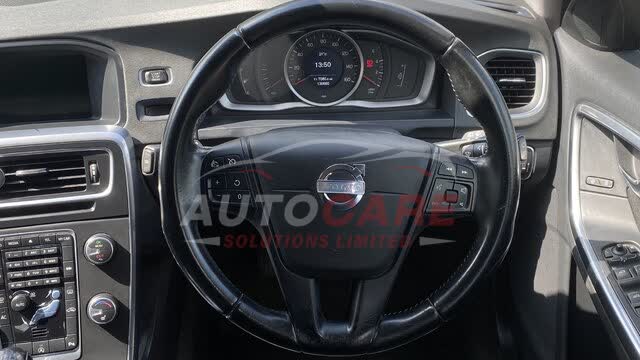 Volvo V60 BUSINESS EDITION D2