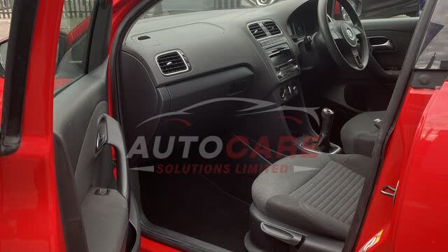Volkswagen POLO MATCH 85