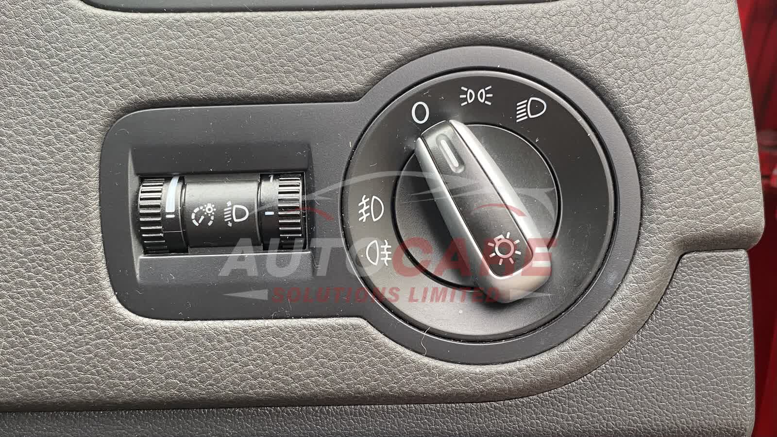 Volkswagen POLO MATCH 85