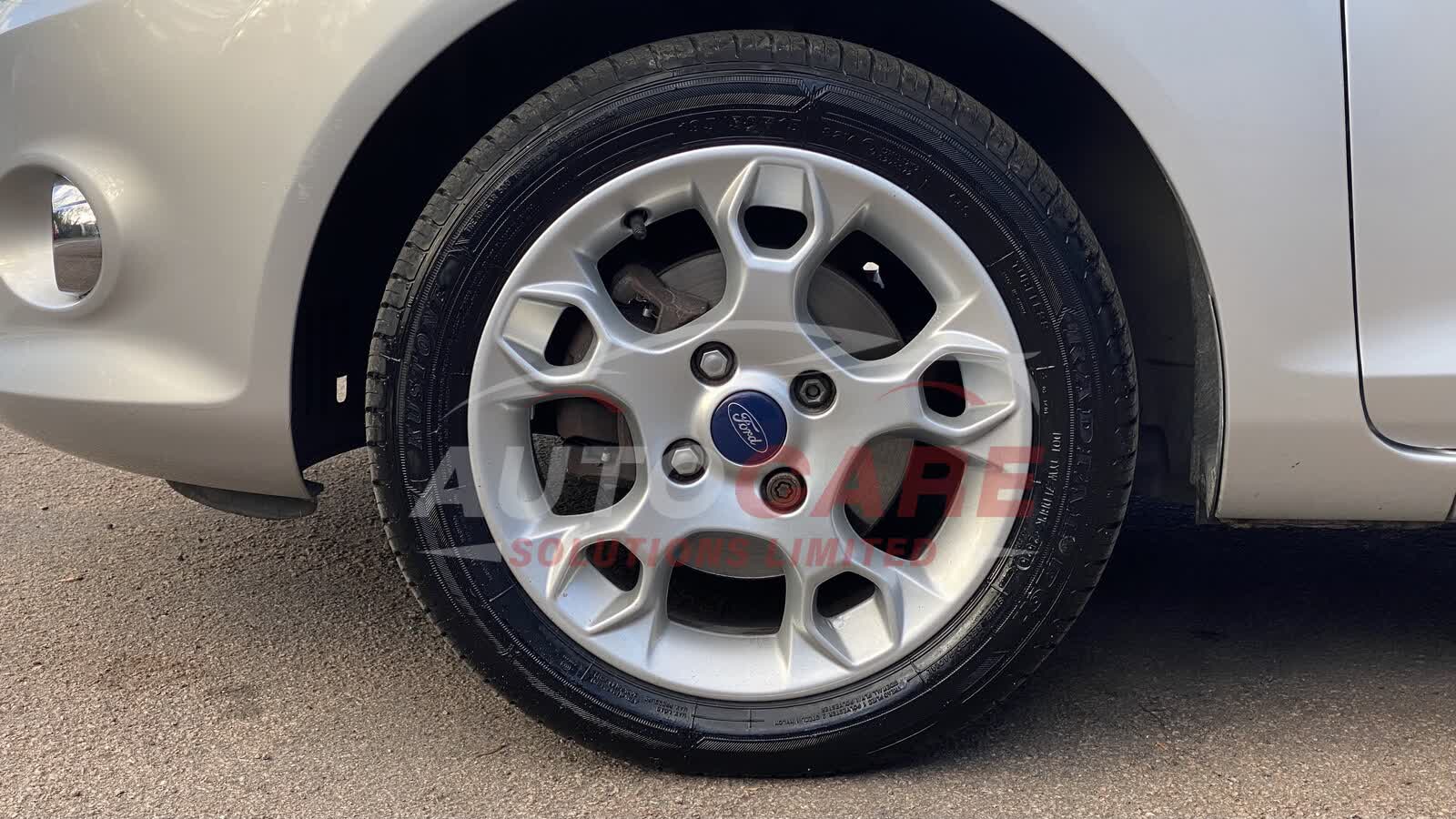 Ford FIESTA ZETEC AUTO