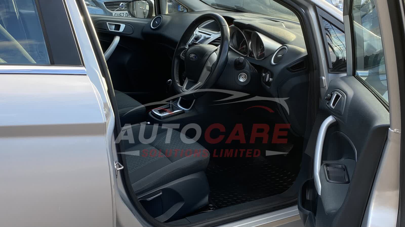Ford FIESTA ZETEC AUTO