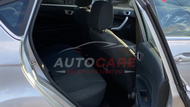 Ford FIESTA ZETEC AUTO