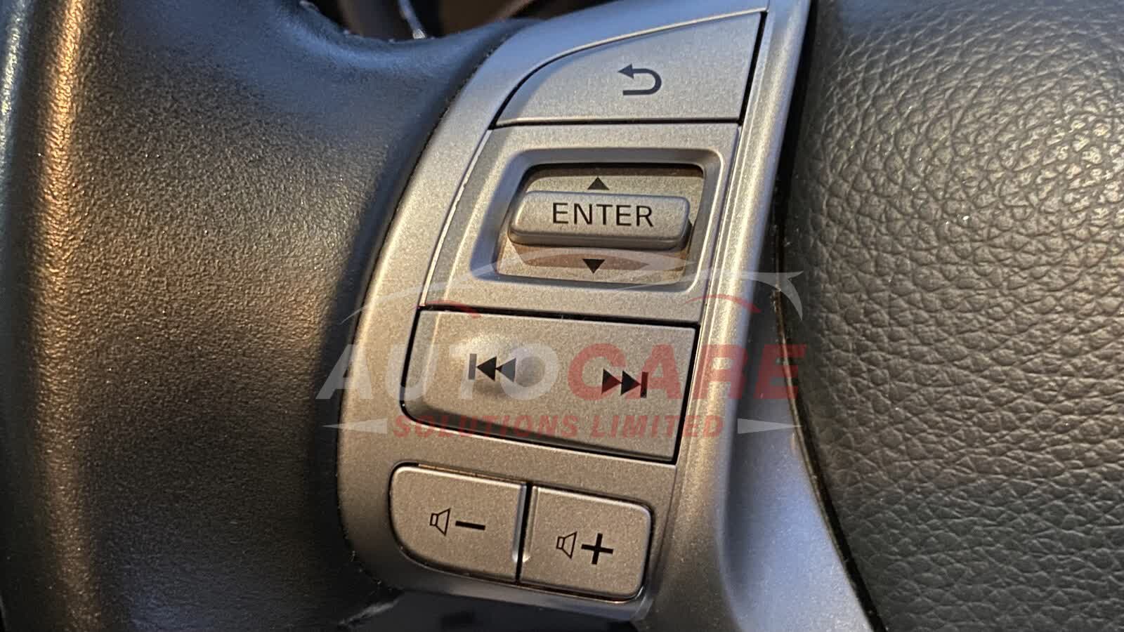 Nissan PULSAR N-TEC DIG-T CVT